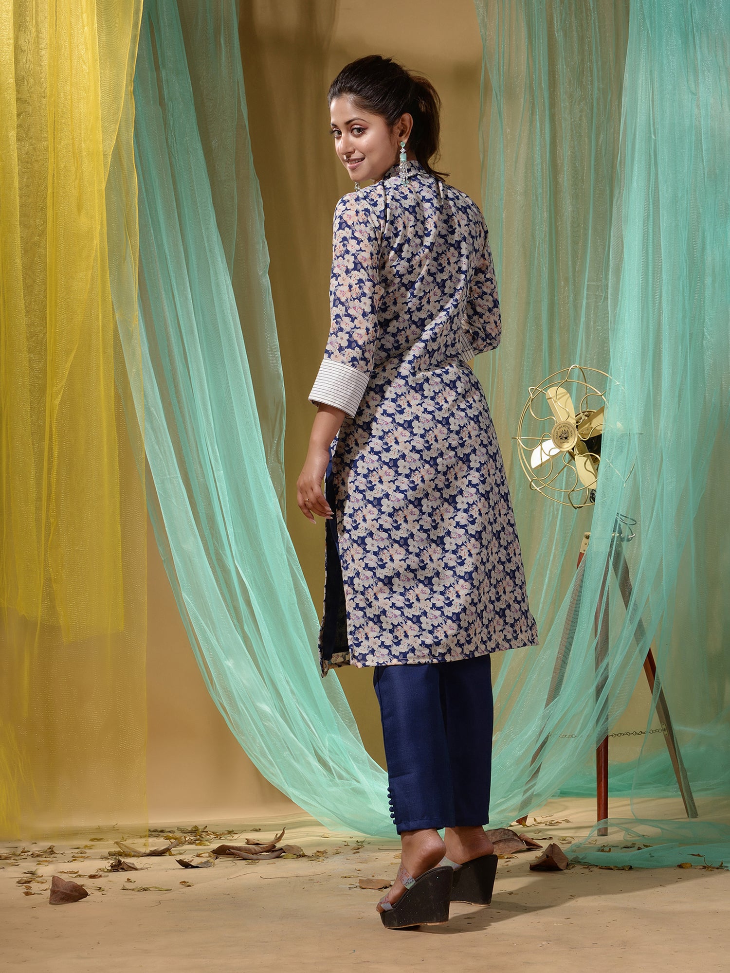 Buy Alluring Teal Blue Embroidered Work Georgette Festival Wear Kurti -  Zeel Clothing